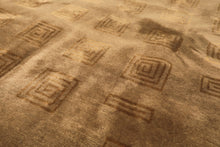 Round Tan, Gold, Color Hand Knotted Tibetan New Zealand Wool Transitional Oriental Rug