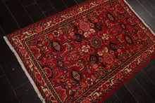 3x5 Red, Ivory, Green Color Hand Knotted Abadeh wool Traditional Oriental Rug