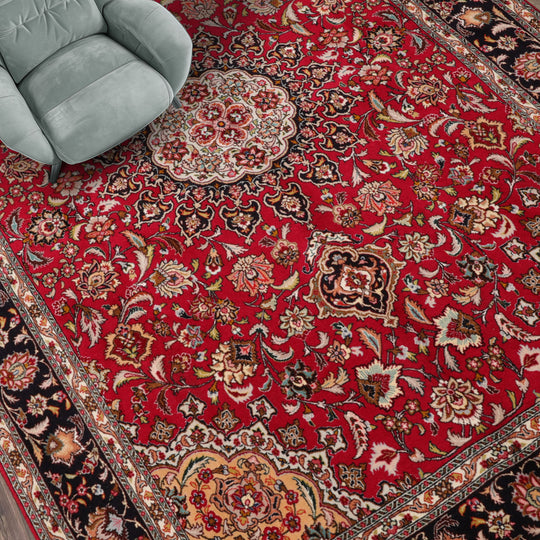 4'11''x6'7'' Hand Knotted Wool & Silk Red Tabriz Traditional Rug