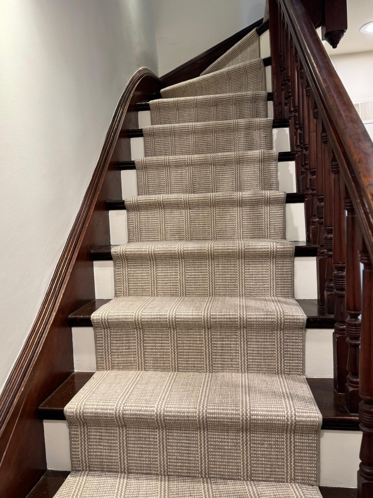 Riser Rug Custom Multi Size Stair/Hallway Runner Handmade Wool Rug 31 inch Wide ...