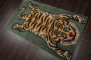 Tiger Handmade 100% Wool Novelty/Animal Oriental Area Rug Celadon 3' x 5' - Oriental Rug Of Houston