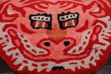 Tiger Handmade 100% Wool Novelty/Animal Oriental Area Rug Coral 3' x 5'