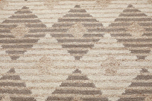 5'4" x 7'6" Handmade Geometric print Wool Loop Pile Area Rug Contemporary Beige - Oriental Rug Of Houston