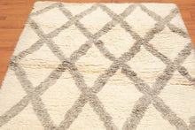 4'9" x 6'6" Handmade Wool Moroccan Shag Oriental Area Rug Contemporary Beige