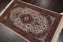 2’10” x 4’10" Hand Knotted 100% Wool Traditional Oriental Area Rug Cream