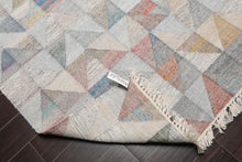 5' x 8' Indoor Outdoor Hand Woven 100% Recycled PET Yarn Modern Kilim Area Rug Gray