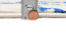 Width measurement of Blue Beige Color Machine Made Persian style rugs.