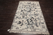 LoomBloom 5x8 Beige Traditional Hand Woven Southwestern Kilim Wool Oriental Area Rug