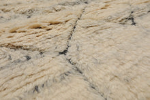 LoomBloom 5x8 Ivory Wool & Polyster Area Rug