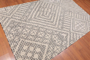 5' x 8' Handmade Graphic Geometric Pattern Traditional Oriental Area rug Beige
