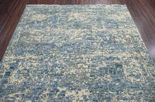 7' 11"x9' 11" Beige Blue Gray Color Hand Knotted Persian 100% Wool Transitional Oriental Rug