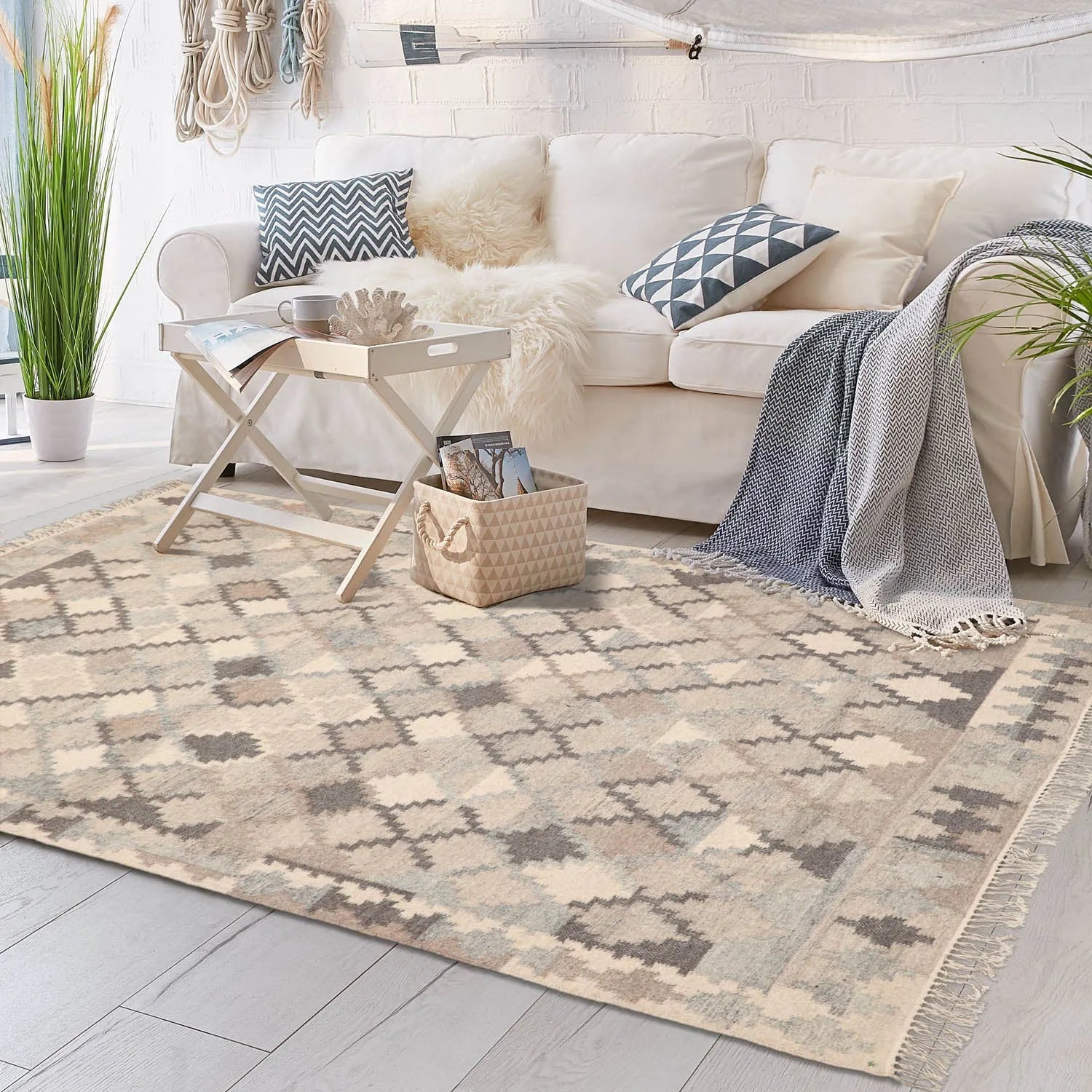 Description of Image 2