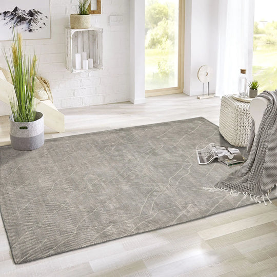 Hand Woven Rustic/Primitive Moroccan Wool Oriental Area Rug by LoomBloom 5x8