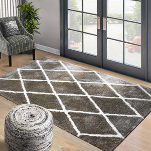 Multi Size White, Silver Hand Woven Polyester Adele Shaggy Traditional Oriental Area Rug - Oriental Rug Of Houston
