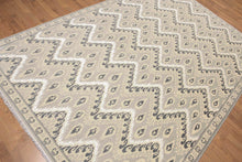 6' x 9' Hand Knotted IKAT Design Wool & Bamboo Silk Area Rug Gray